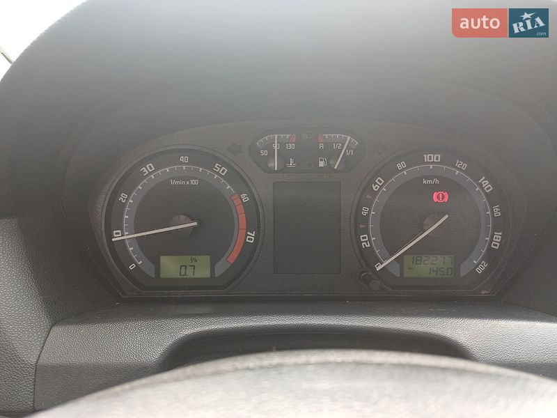 Фото Skoda Fabia з оголошення AUTO.RIA