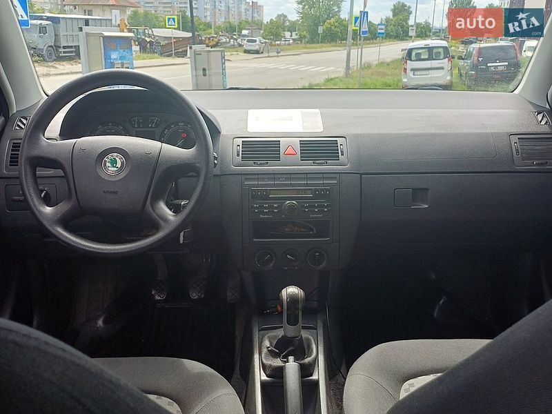 Фото Skoda Fabia з оголошення AUTO.RIA