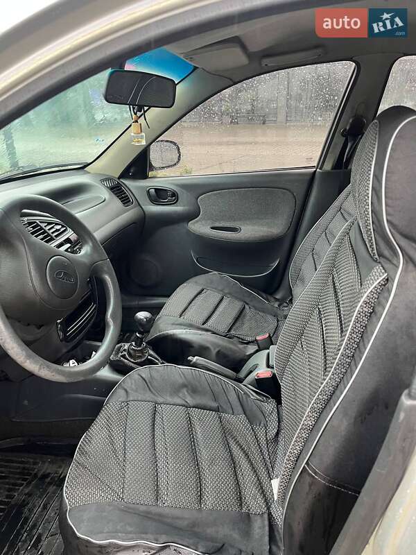 Фото Daewoo Lanos з оголошення AUTO.RIA