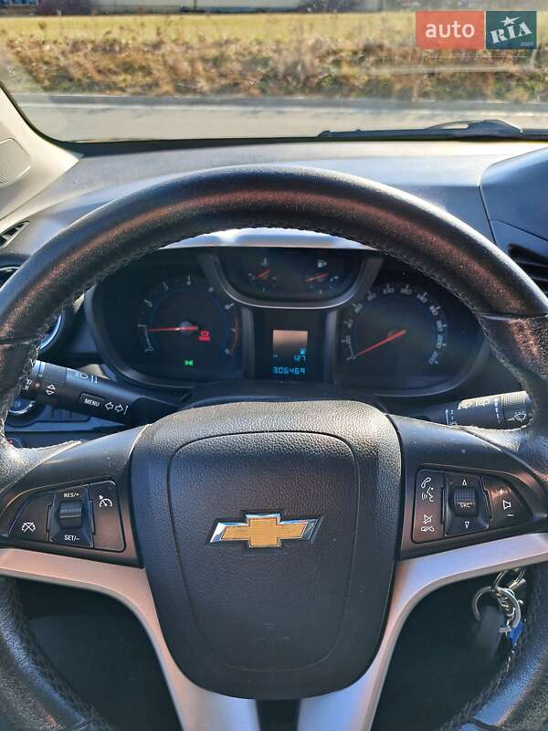 Фото Chevrolet Orlando з оголошення AUTO.RIA