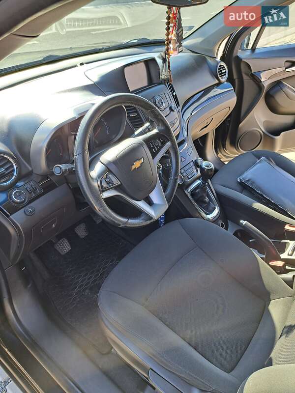 Фото Chevrolet Orlando з оголошення AUTO.RIA