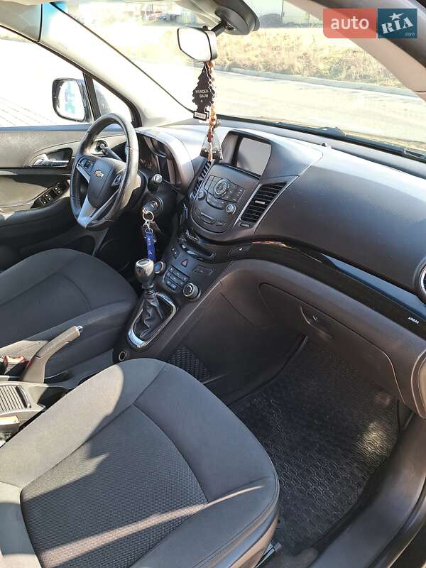 Фото Chevrolet Orlando з оголошення AUTO.RIA