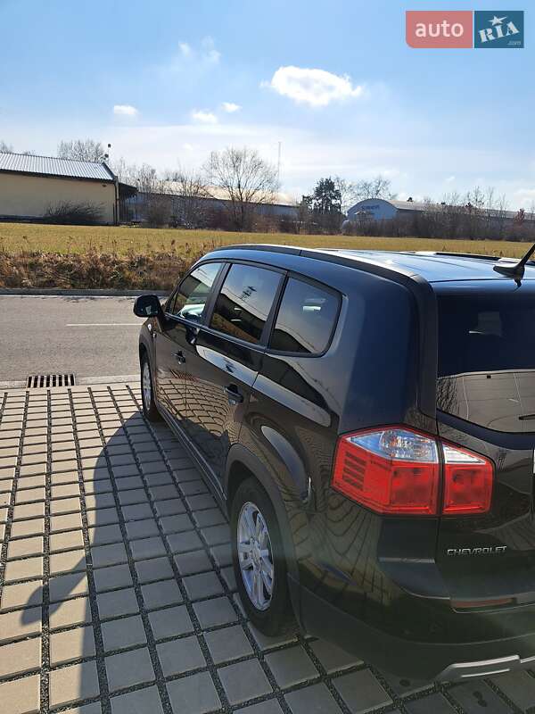 Фото Chevrolet Orlando з оголошення AUTO.RIA