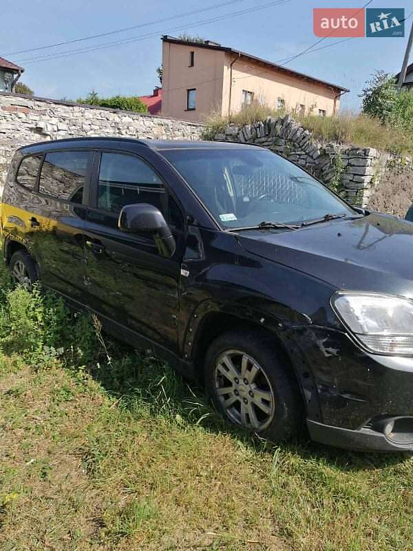 Фото Chevrolet Orlando з оголошення AUTO.RIA