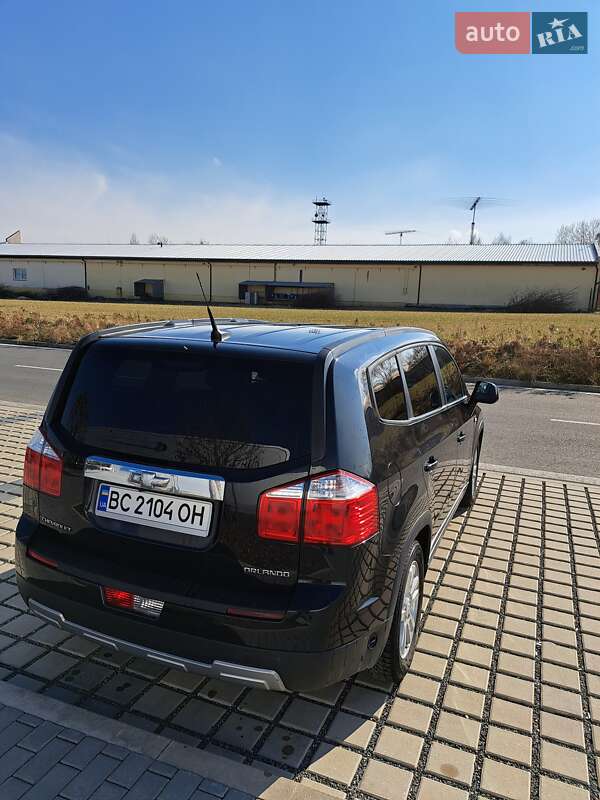 Фото Chevrolet Orlando з оголошення AUTO.RIA