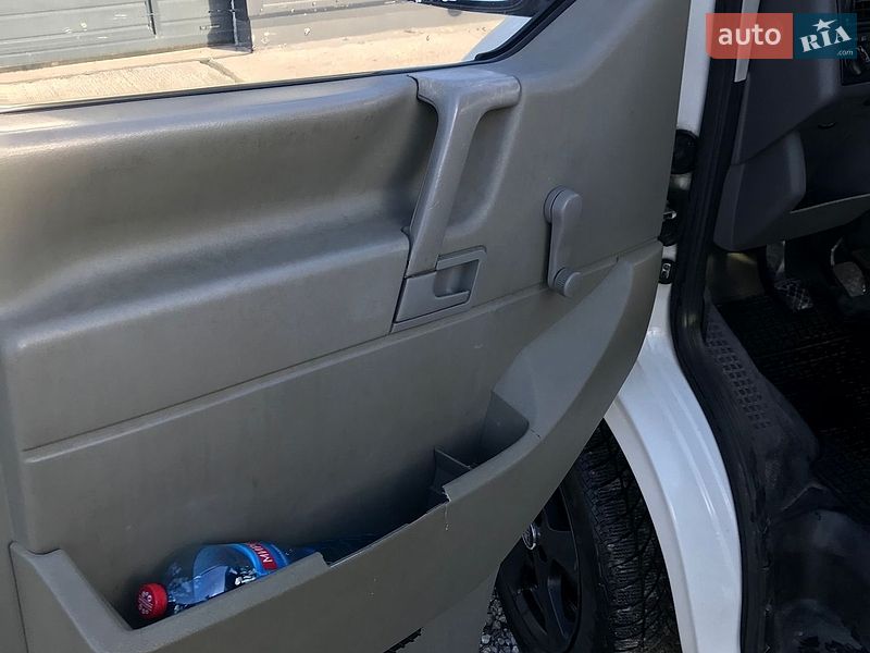 Фото Volkswagen Transporter з оголошення AUTO.RIA