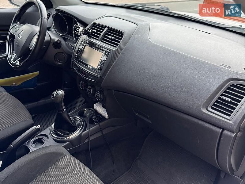 Фото Mitsubishi ASX з оголошення AUTO.RIA