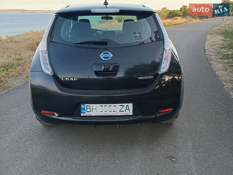 Фото Nissan Leaf з оголошення AUTO.RIA