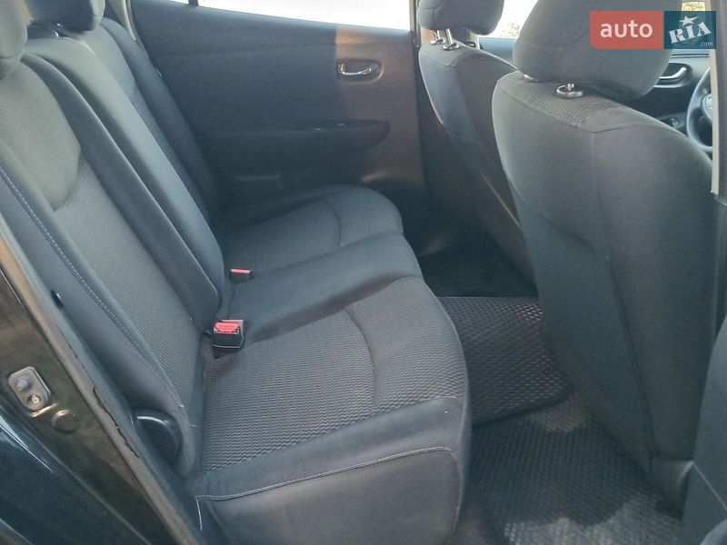 Фото Nissan Leaf з оголошення AUTO.RIA