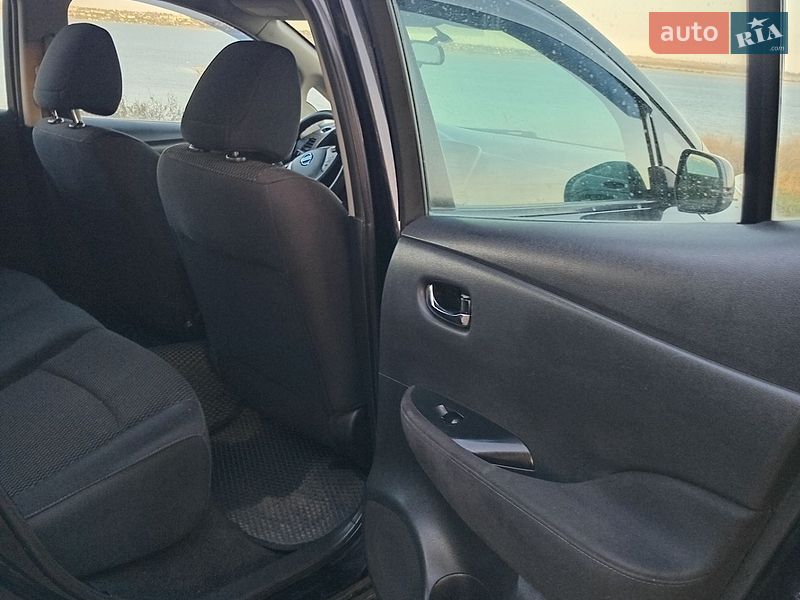 Фото Nissan Leaf з оголошення AUTO.RIA