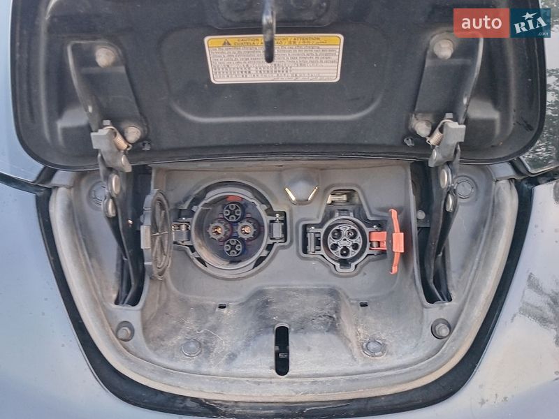 Фото Nissan Leaf з оголошення AUTO.RIA