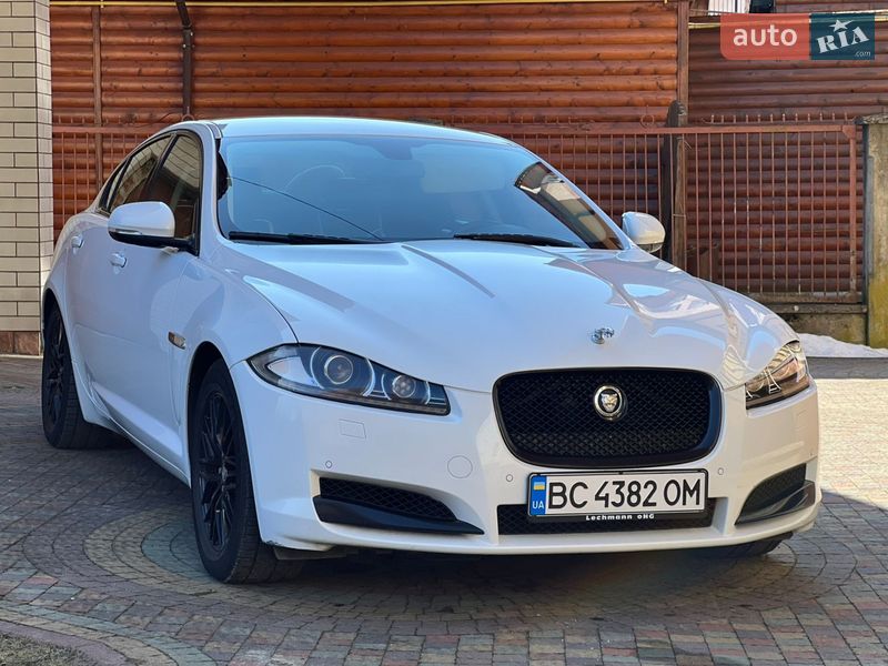 Фото Jaguar XF з оголошення AUTO.RIA