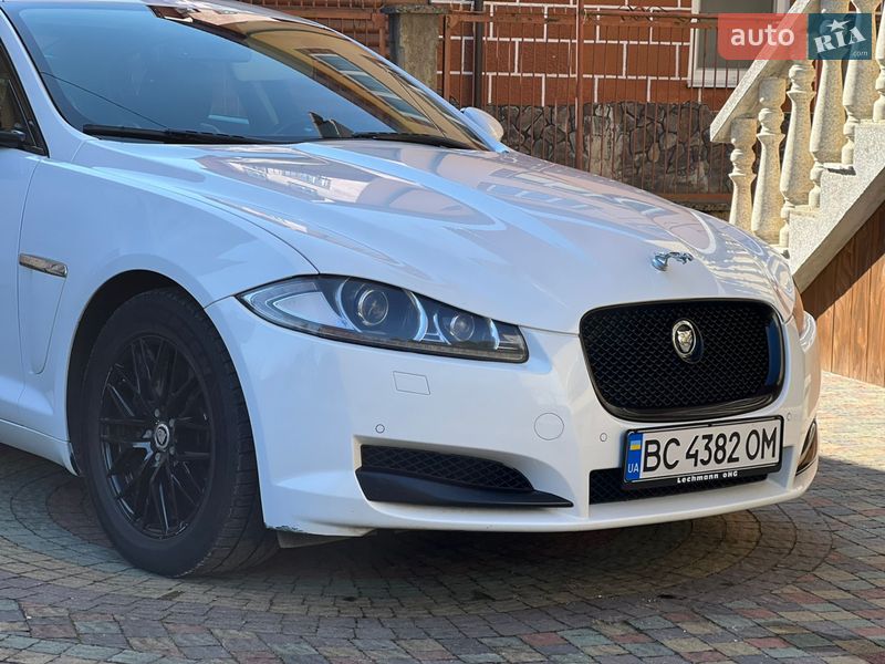 Фото Jaguar XF з оголошення AUTO.RIA