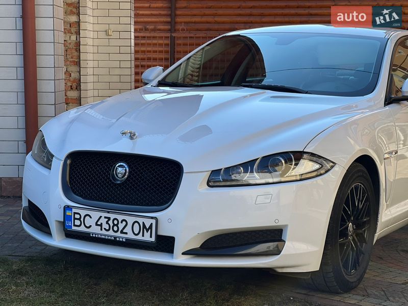 Фото Jaguar XF з оголошення AUTO.RIA