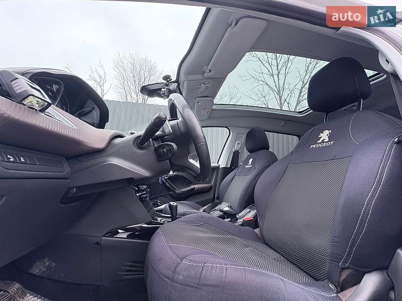 Фото Peugeot 2008 з оголошення AUTO.RIA