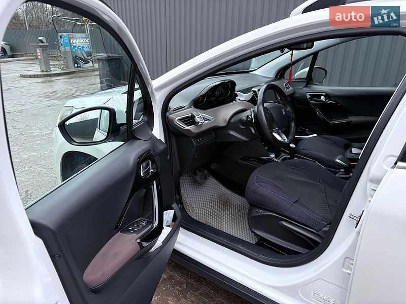 Фото Peugeot 2008 з оголошення AUTO.RIA