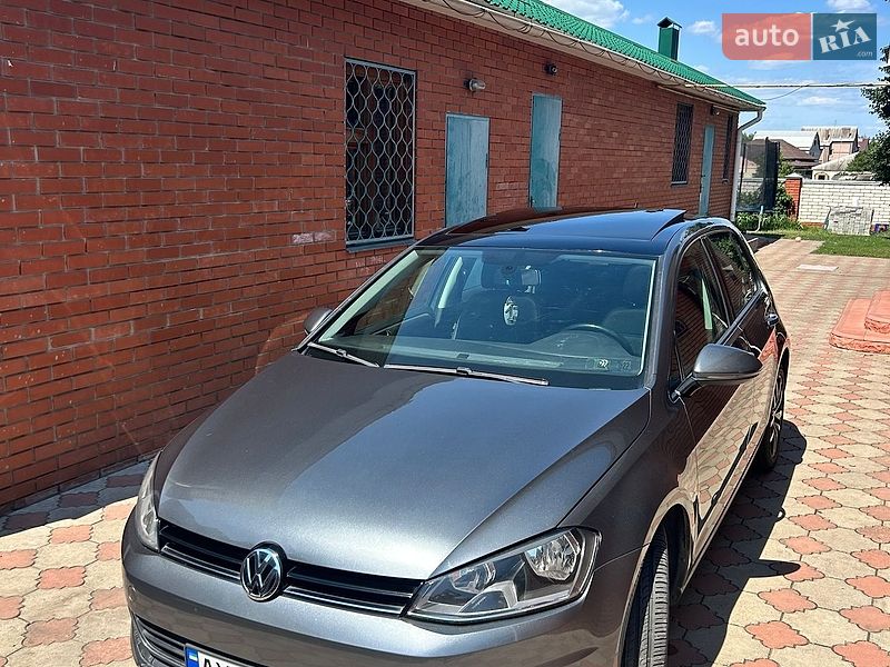 Фото Volkswagen Golf з оголошення AUTO.RIA
