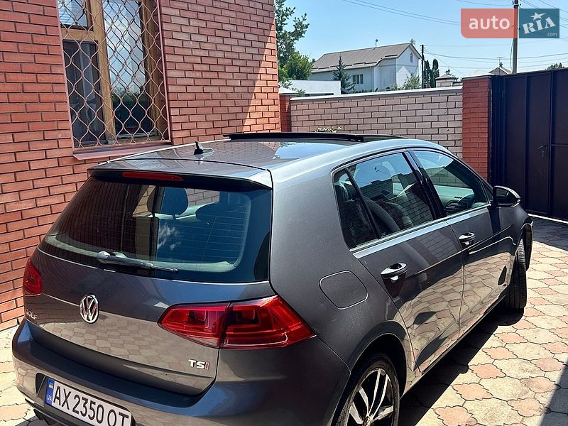 Фото Volkswagen Golf з оголошення AUTO.RIA