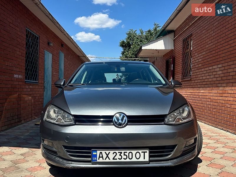 Фото Volkswagen Golf з оголошення AUTO.RIA