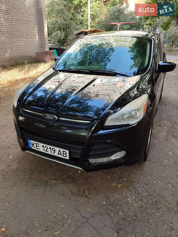Фото Ford Escape з оголошення AUTO.RIA