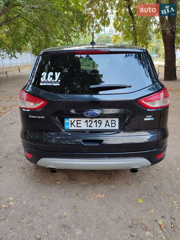 Фото Ford Escape з оголошення AUTO.RIA