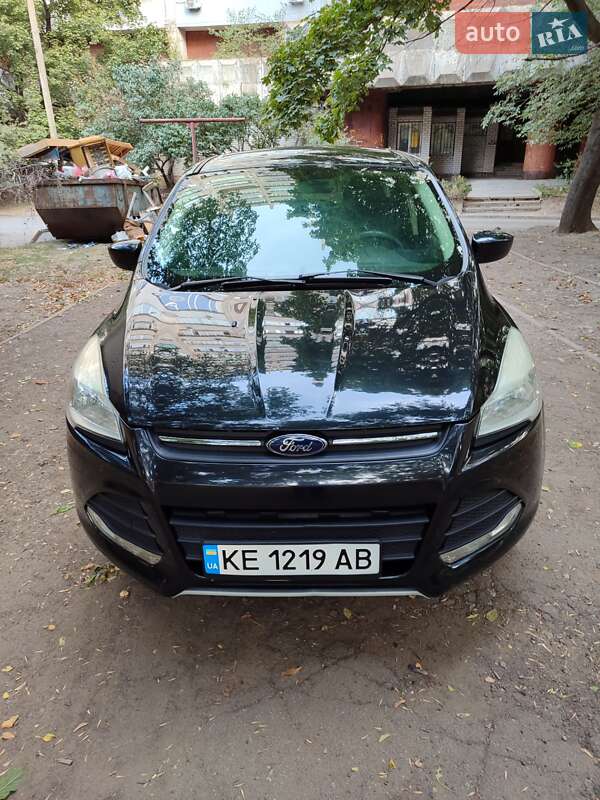Фото Ford Escape з оголошення AUTO.RIA