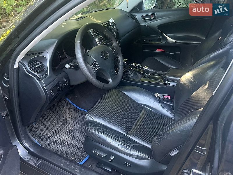 Фото Lexus IS з оголошення AUTO.RIA