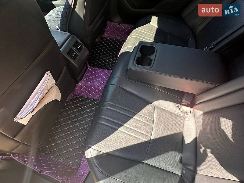 Фото Honda Accord з оголошення AUTO.RIA
