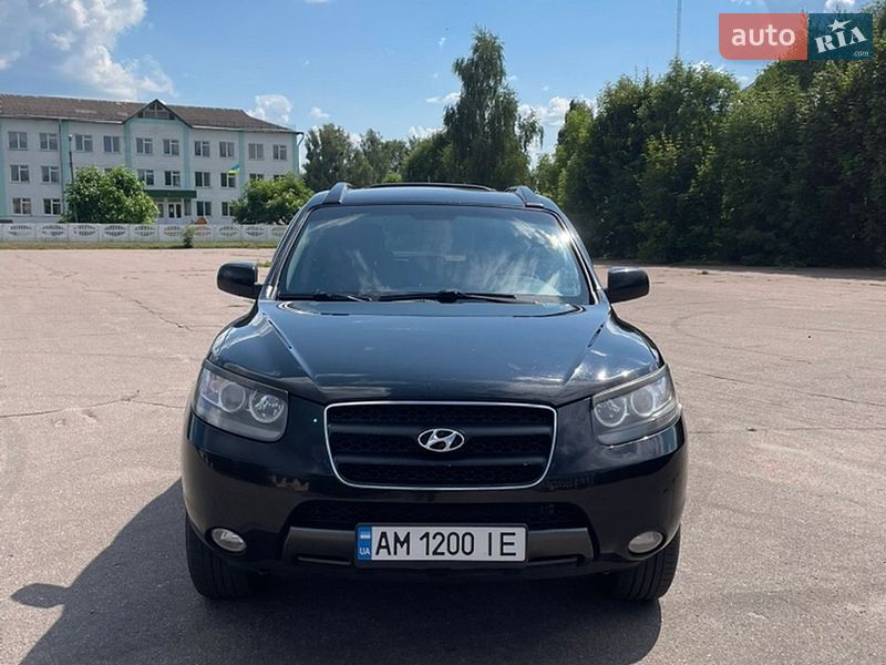 Фото Hyundai Santa FE з оголошення AUTO.RIA