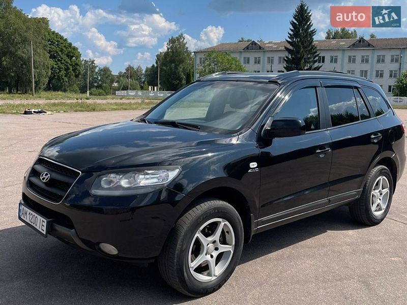 Фото Hyundai Santa FE з оголошення AUTO.RIA