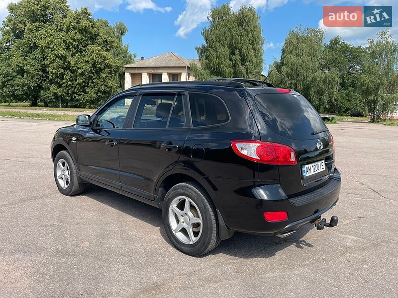 Фото Hyundai Santa FE з оголошення AUTO.RIA