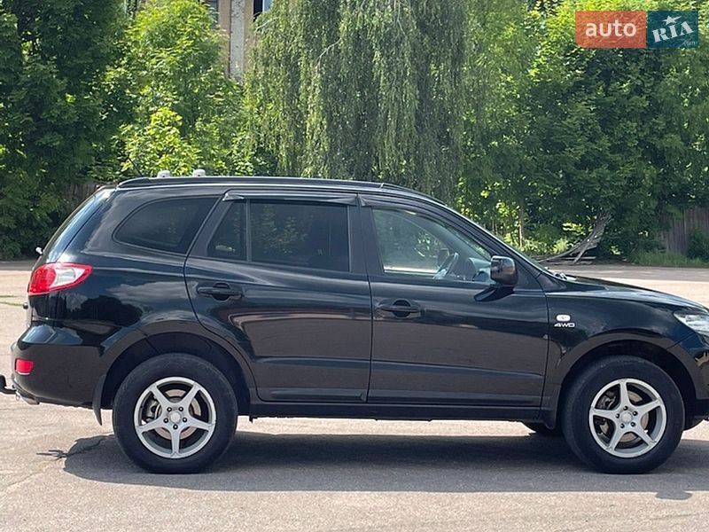 Фото Hyundai Santa FE з оголошення AUTO.RIA