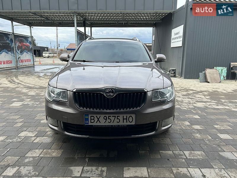 Фото Skoda Superb з оголошення AUTO.RIA