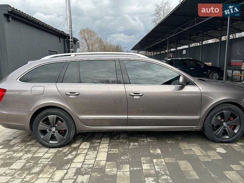 Фото Skoda Superb з оголошення AUTO.RIA