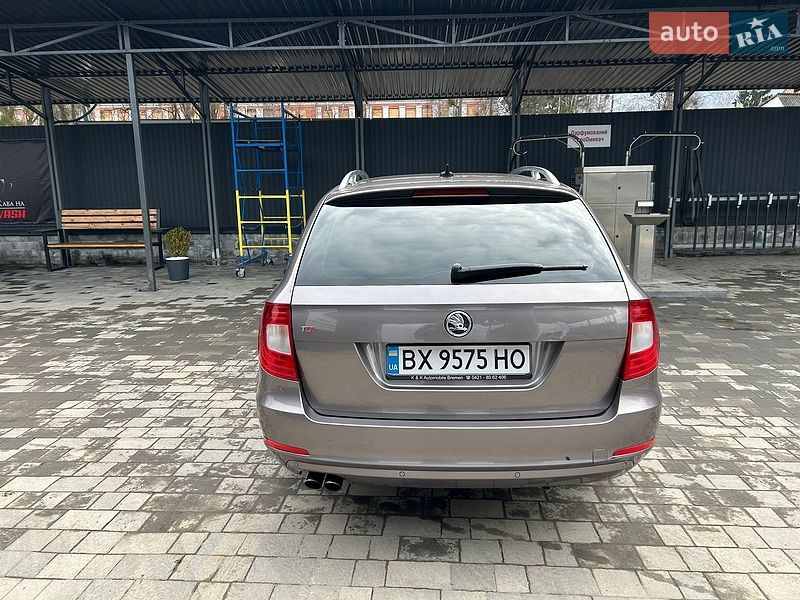 Фото Skoda Superb з оголошення AUTO.RIA