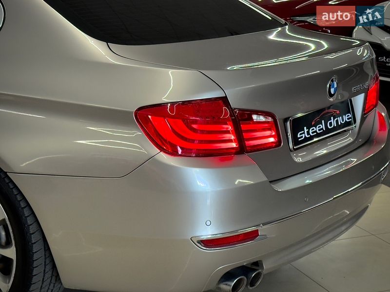 Фото BMW 5 Series з оголошення AUTO.RIA