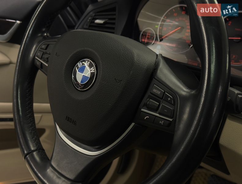 Фото BMW 5 Series з оголошення AUTO.RIA