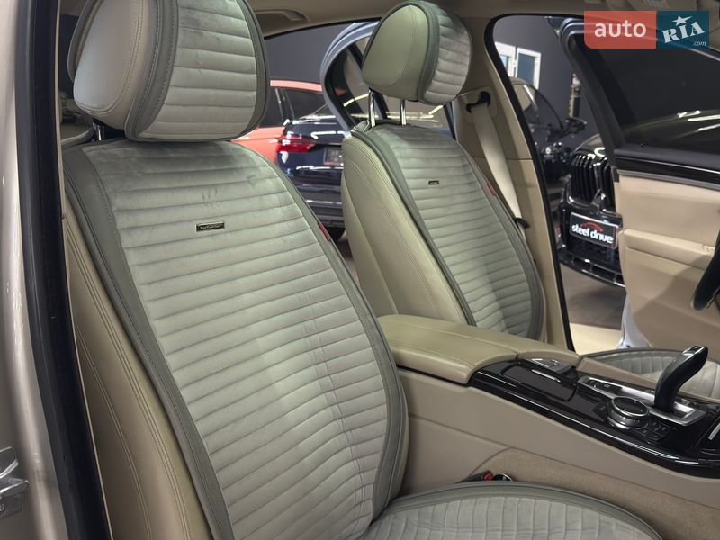 Фото BMW 5 Series з оголошення AUTO.RIA