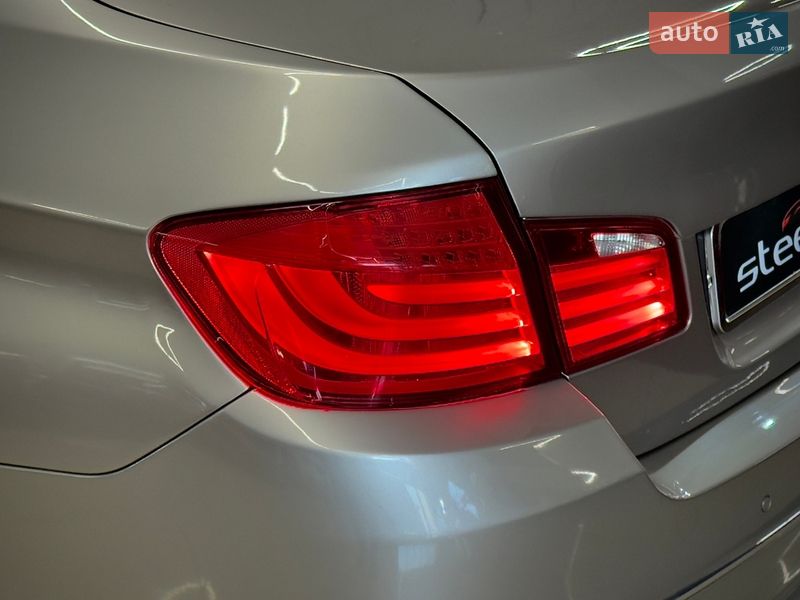 Фото BMW 5 Series з оголошення AUTO.RIA