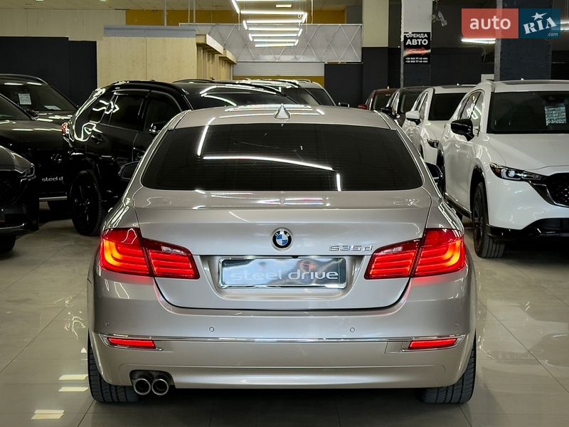 Фото BMW 5 Series з оголошення AUTO.RIA