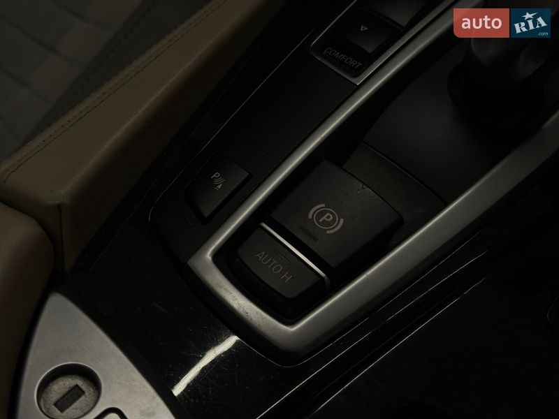 Фото BMW 5 Series з оголошення AUTO.RIA