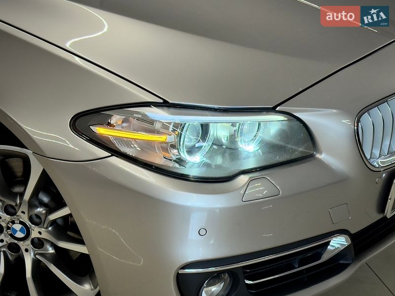 Фото BMW 5 Series з оголошення AUTO.RIA