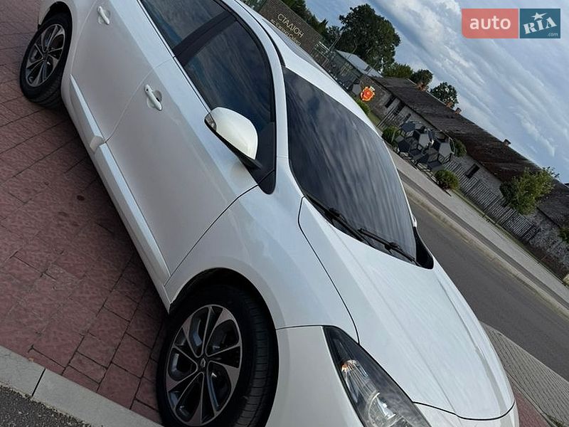 Фото Renault Fluence з оголошення AUTO.RIA
