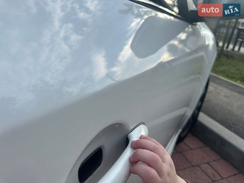 Фото Renault Fluence з оголошення AUTO.RIA