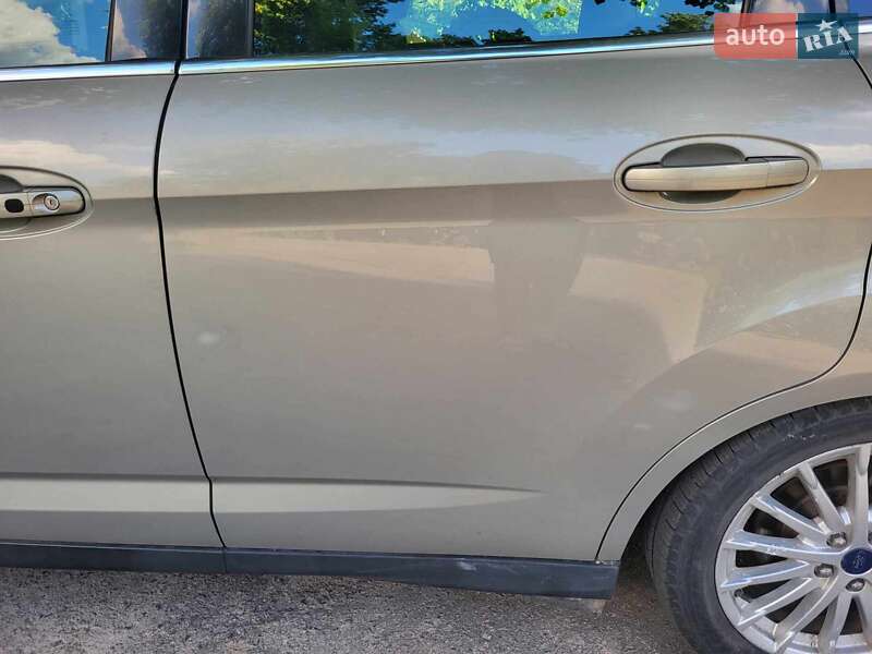 Фото Ford C-Max з оголошення AUTO.RIA