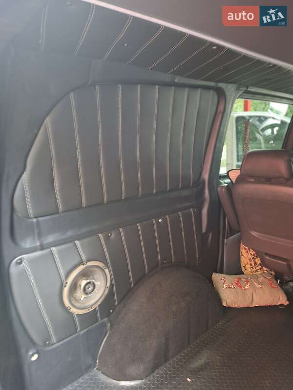 Фото Mercedes-Benz Vito з оголошення AUTO.RIA