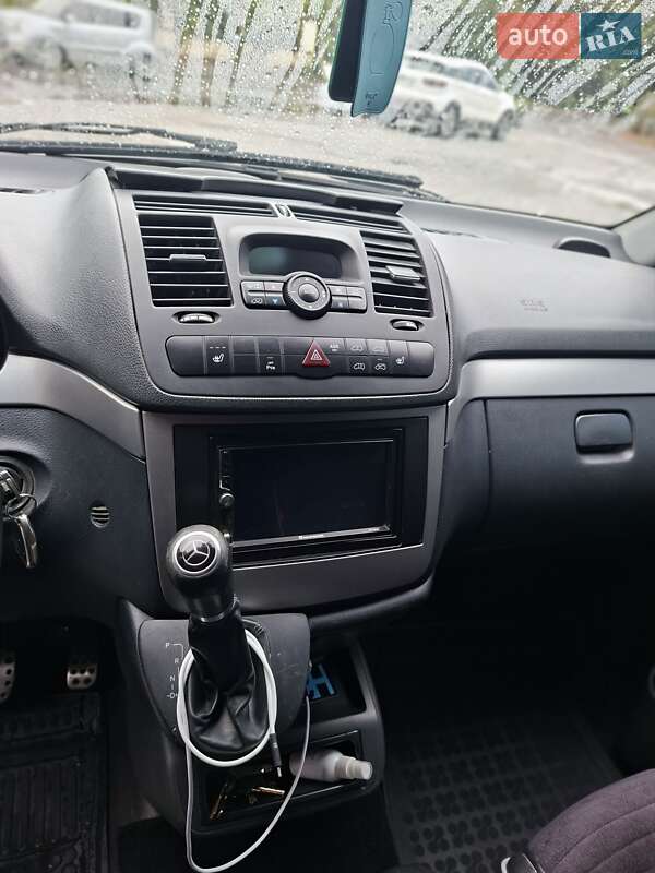 Фото Mercedes-Benz Vito з оголошення AUTO.RIA