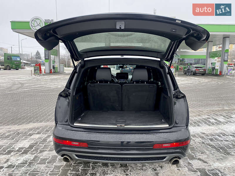 Фото Audi Q7 з оголошення AUTO.RIA