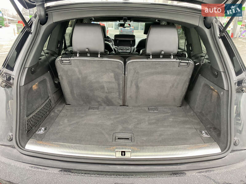 Фото Audi Q7 з оголошення AUTO.RIA