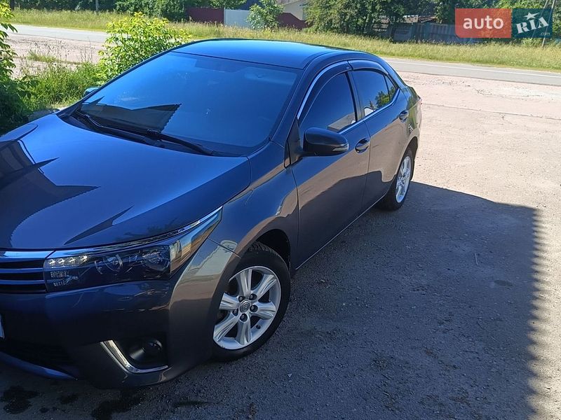 Фото Toyota Corolla з оголошення AUTO.RIA